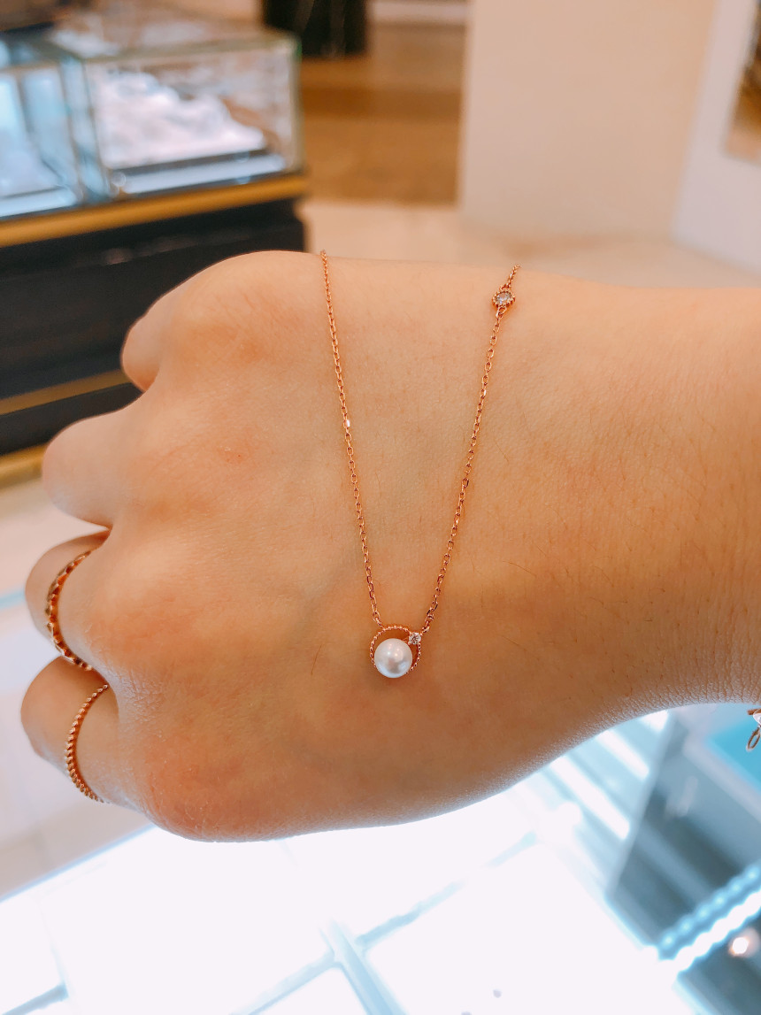 Stonehenge 14K Necklace T0737