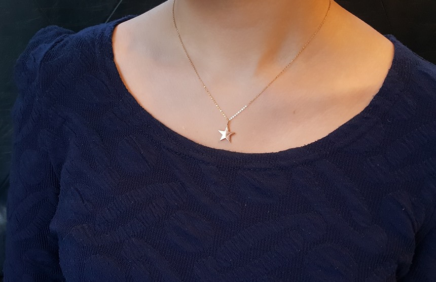 Modern Star 14k Necklace Bling Square Gold Ideal A