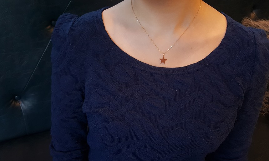 Modern Star 14k Necklace Bling Square Gold Ideal A