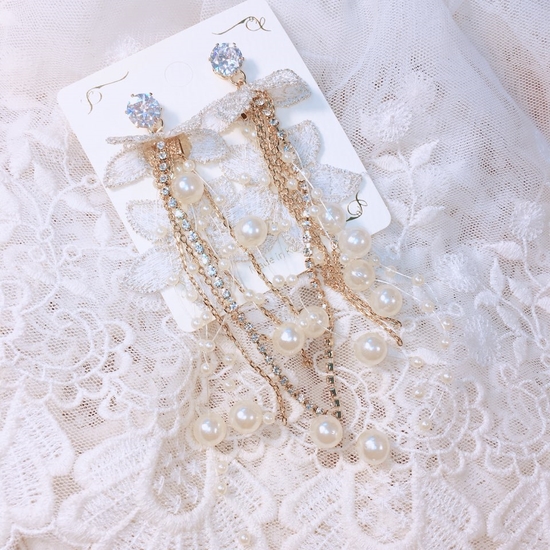 <b><p>Lily Pearl Drop Erings Good pot cycle Bl-bl</p></b><b><p>リリー 真珠 ドロップイヤリング ポイントサイクル良い ケバケバした ユニークアクセサ</p></b><br /><br /><p align='center'>