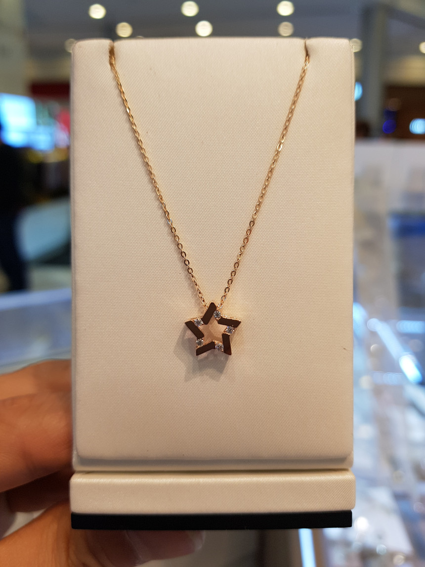 Gold Main Star Necklace n1100m1025p Charming Day F
