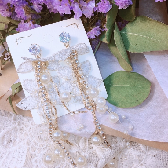 <b><p>Lily Pearl Drop Erings Good pot cycle Bl-bl</p></b><b><p>リリー 真珠 ドロップイヤリング ポイントサイクル良い ケバケバした ユニークアクセサ</p></b><br /><br /><p align='center'>