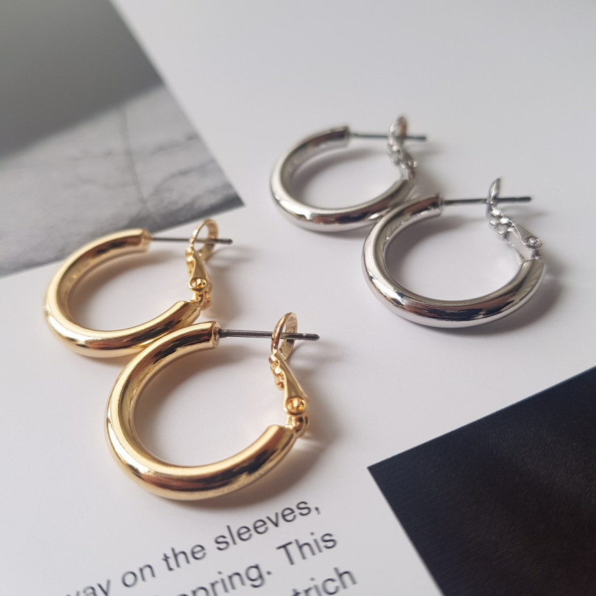 <b><p>Plain simple earrg Modern French gn Bac sty</p></b><b><p>プレーン シンプル イヤリング モダンフレンチデザイン ベーシックスタイル 合理的な</p></b><br /><br /><p align='center'>