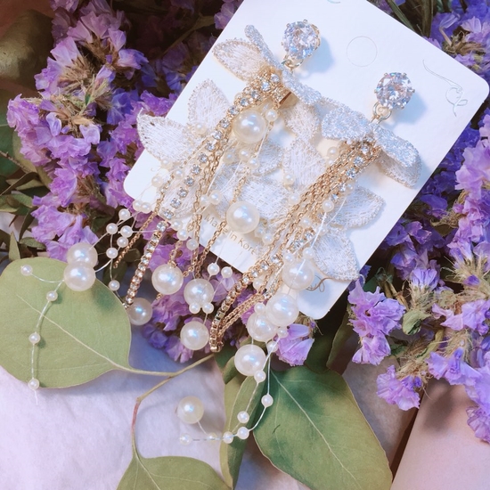 <b><p>Lily Pearl Drop Erings Good pot cycle Bl-bl</p></b><b><p>リリー 真珠 ドロップイヤリング ポイントサイクル良い ケバケバした ユニークアクセサ</p></b><br /><br /><p align='center'>