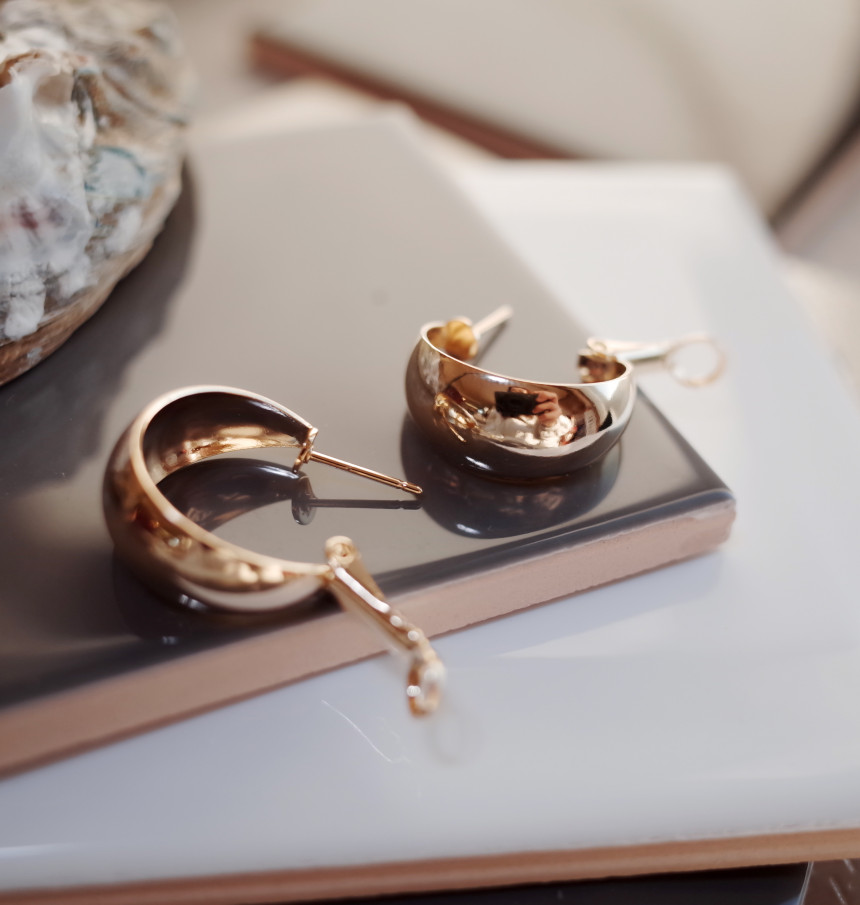 <b><p>NO.81 Sweet Volume basic ring ears Stylish</p></b><b><p>NO.81 スイート ボリューム基本リングイヤリング スタイリッシュな シックな</p></b><br /><br /><p align='center'>