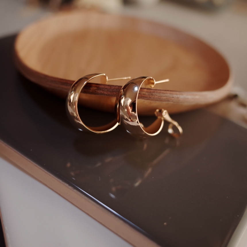 <b><p>NO.81 Sweet Volume basic ring ears Stylish</p></b><b><p>NO.81 スイート ボリューム基本リングイヤリング スタイリッシュな シックな</p></b><br /><br /><p align='center'>