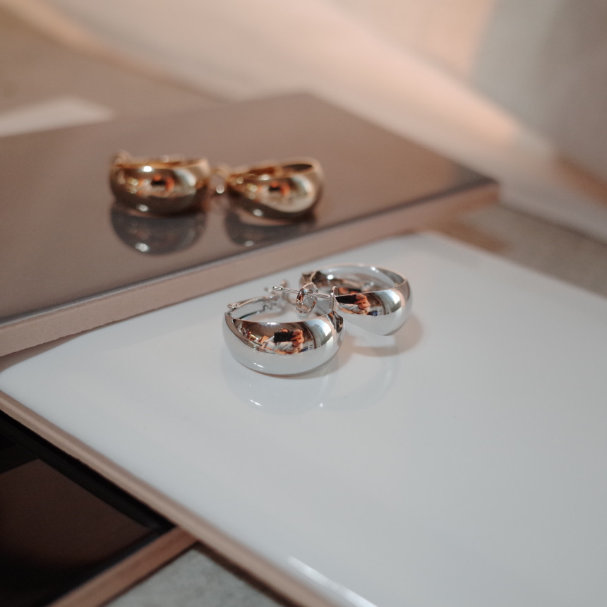 <b><p>NO.81 Sweet Volume basic ring ears Stylish</p></b><b><p>NO.81 スイート ボリューム基本リングイヤリング スタイリッシュな シックな</p></b><br /><br /><p align='center'>