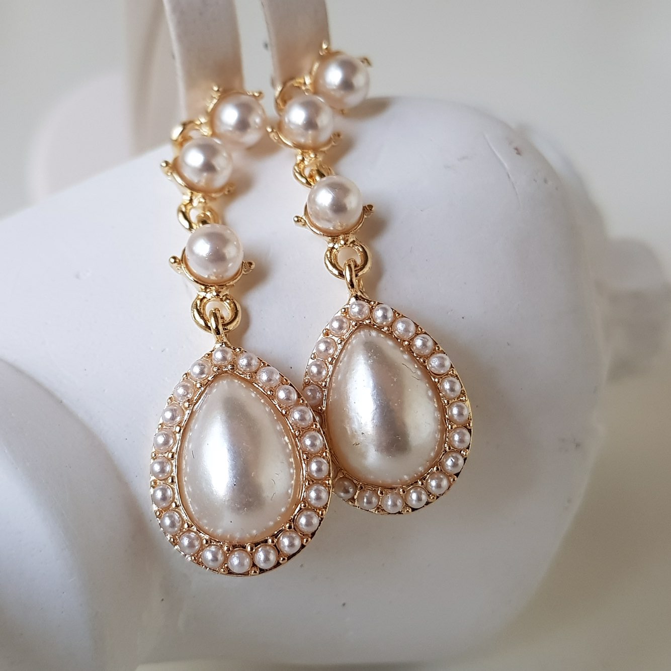 <b><p>JOY COLLECTION Pearl Drop Erings collection</p></b><b><p>喜び コレクション 真珠 ドロップイヤリング 第二 クラシックコーディネート 華やかな</p></b><br /><br /><p align='center'>