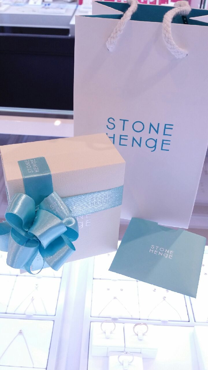 Stonehenge 14k Lovely Coin Necklace t0840