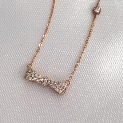 Louisiana Ribbon Cubic Necklace 14k 18k Unique Sen