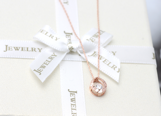 Isabel Mignon 14K Together Cutting Pendant PK20049