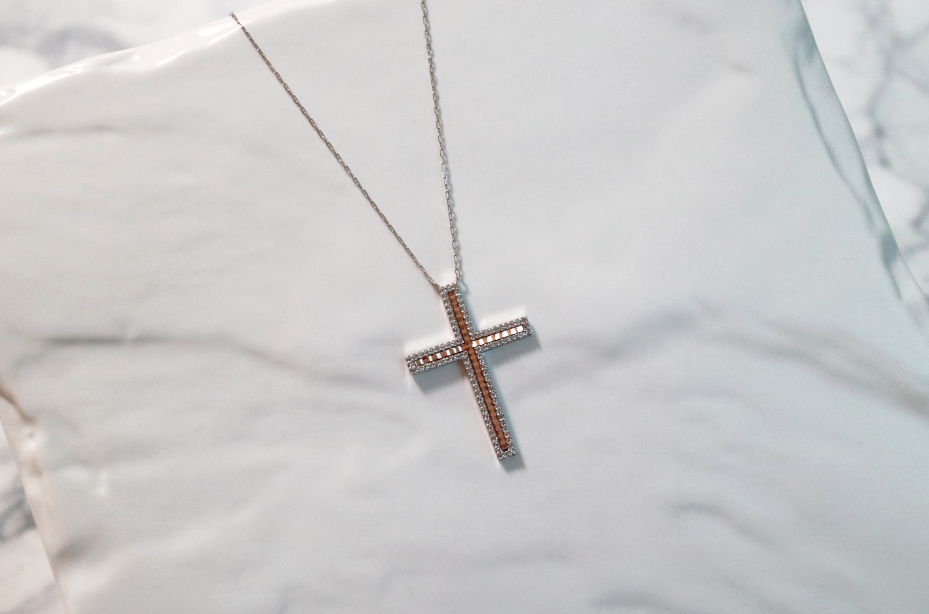 18k drop cross necklace Women 14k 14k friend 14k l