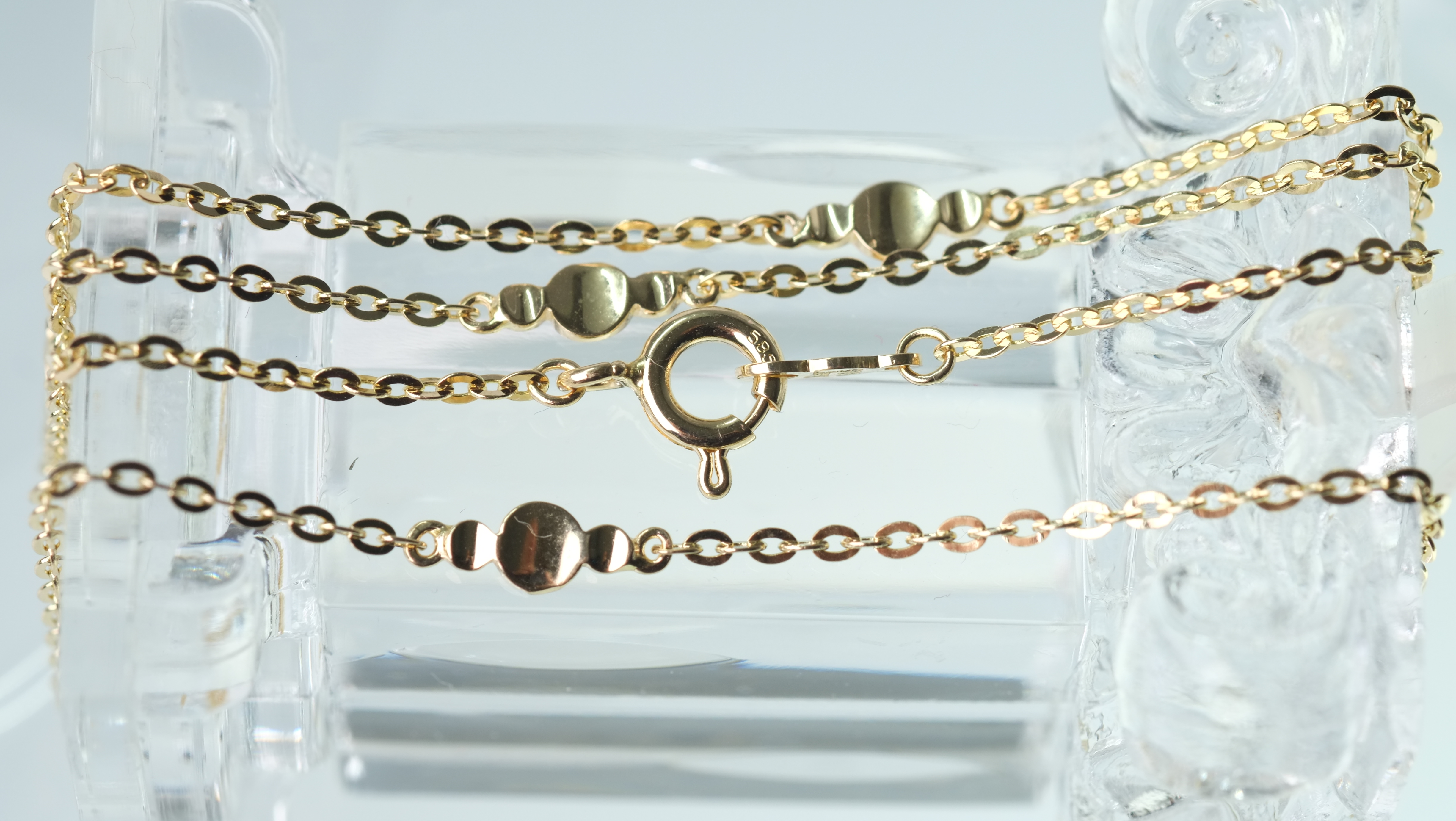 Circle Necklace Pink Gold Petit Design 14k Chain 1