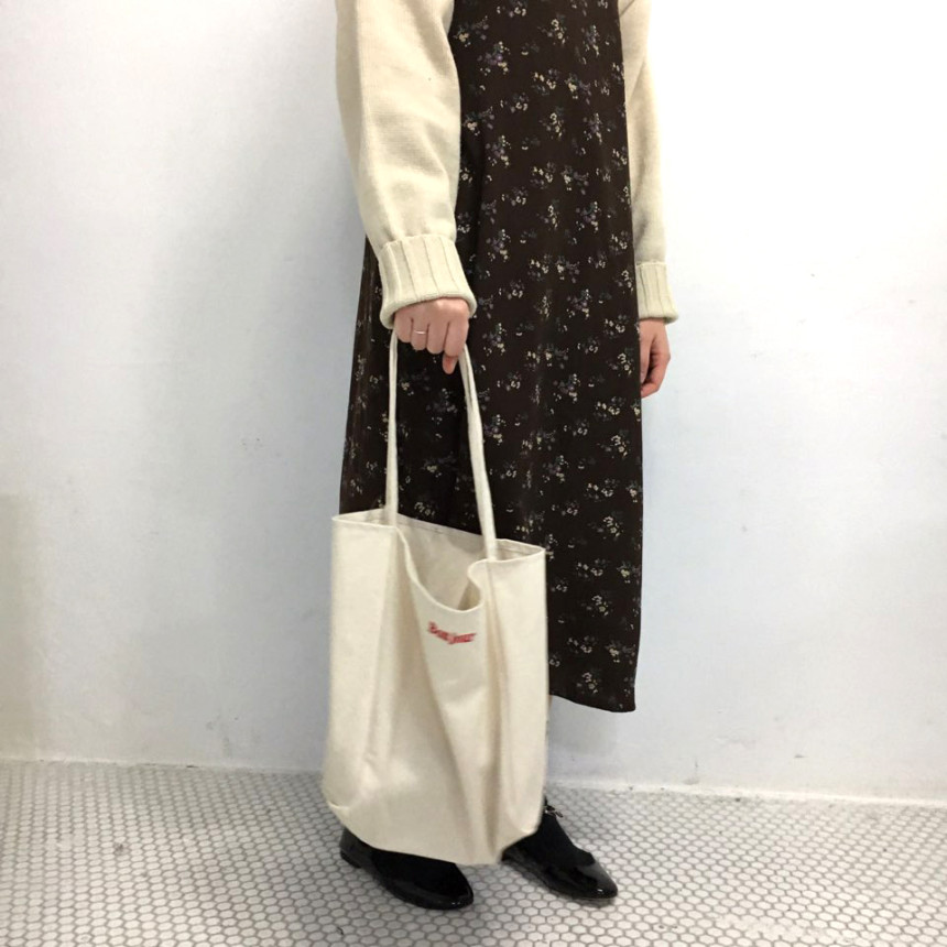 <b><p>Bonjour Embroidery Eco Bag Women in their</p></b><b><p>ボンジュール刺繍エコバック20代の女性収納力が良いレタリング男女共用インスタファッションカジュアル</p></b><br /><br /><p align='center'>