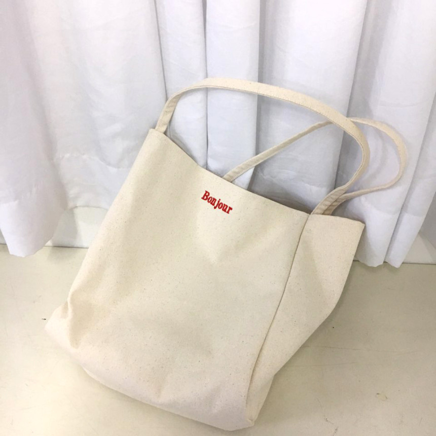 <b><p>Bonjour Embroidery Eco Bag Women in their</p></b><b><p>ボンジュール刺繍エコバック20代の女性収納力が良いレタリング男女共用インスタファッションカジュアル</p></b><br /><br /><p align='center'>
