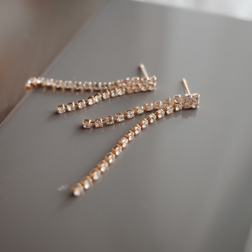 <b><p>NO.84 Throbbing Stall SET Earrs ylish Chic</p></b><b><p>NO.84 ドキドキときめき 失速SETイヤリング スタイリッシュな シックな ユニーデザイン</p></b><br /><br /><p align='center'>