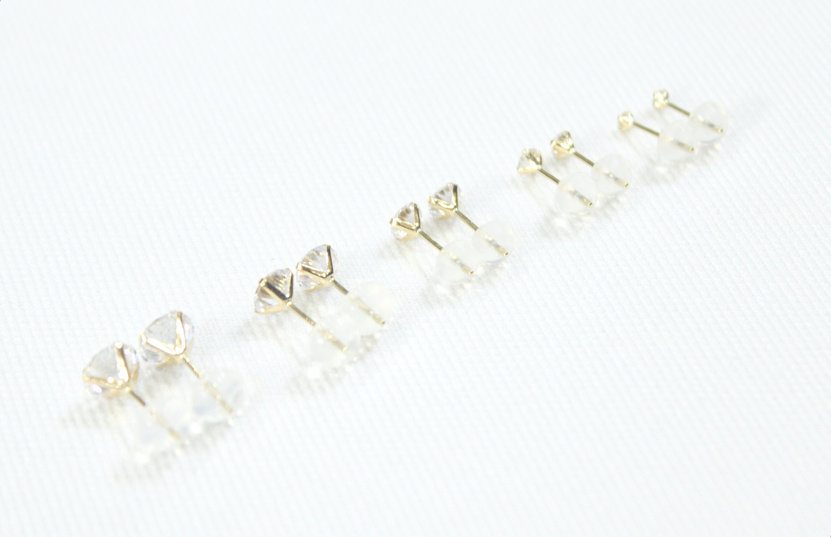 <b><p>14K earring Cubic k gold pretty daily simple</p></b><b><p>14K イヤリング キュービック kの金 きれいな kデイリー シンプル kギフト</p></b><br /><br /><p align='center'>