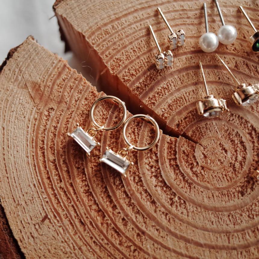 <b><p>NO.84 Throbbing Stall SET Earrs ylish Chic</p></b><b><p>NO.84 ドキドキときめき 失速SETイヤリング スタイリッシュな シックな ユニーデザイン</p></b><br /><br /><p align='center'>