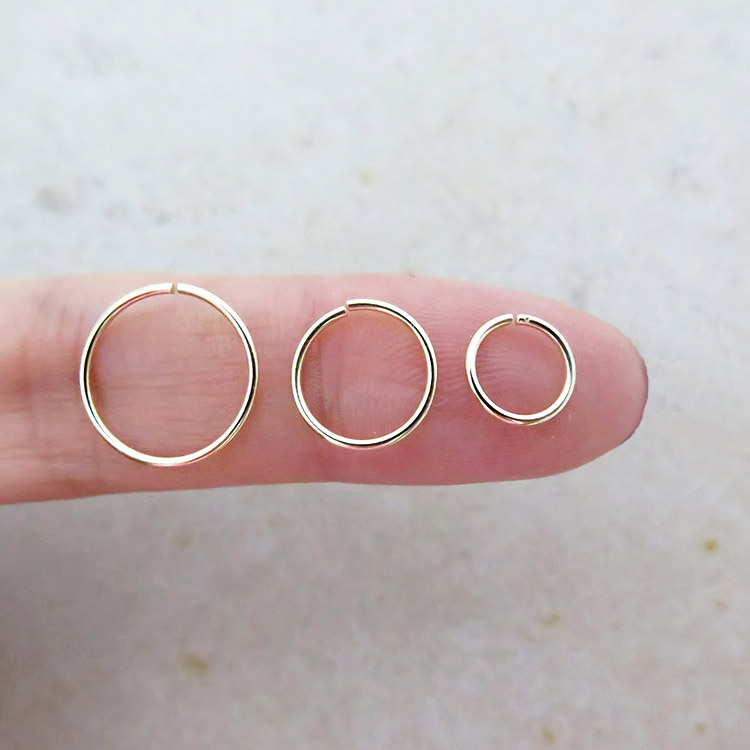 <b><p>gold Ring pierc earr 14K 10K Inn Products</p></b><b><p>ゴールド リングピアス イヤ 14K 10K インナーコンチュ トラガス 耳たぶ</p></b><br /><br /><p align='center'>