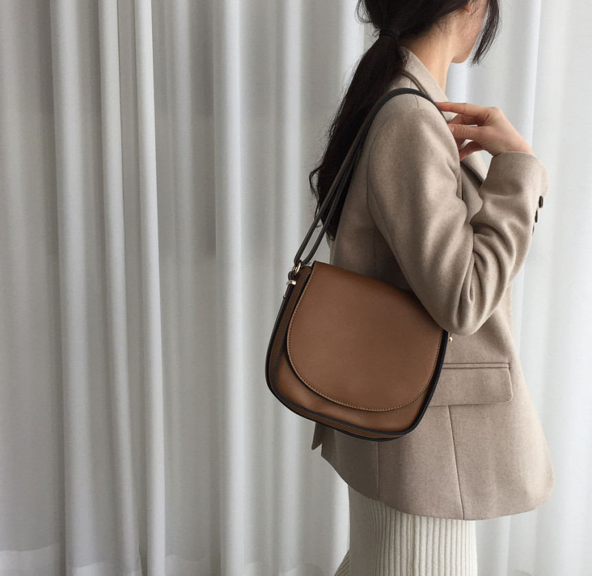 <b><p>Lineback 2col</p></b><b><p>ラインバック2col</p></b><br /><br /><p align='center'>