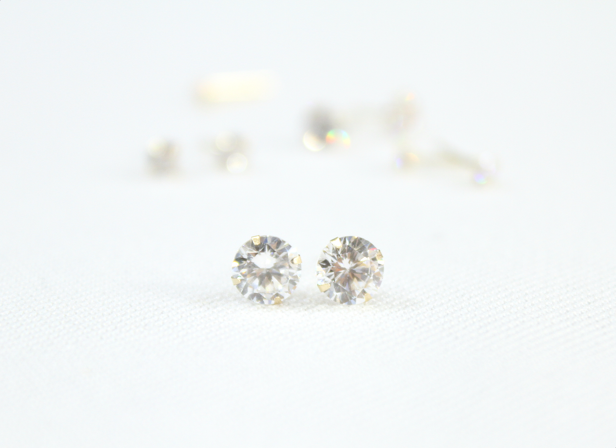 <b><p>14K earring Cubic k gold pretty daily simple</p></b><b><p>14K イヤリング キュービック kの金 きれいな kデイリー シンプル kギフト</p></b><br /><br /><p align='center'>