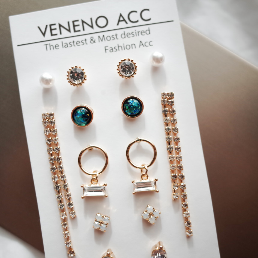 <b><p>NO.84 Throbbing Stall SET Earrs ylish Chic</p></b><b><p>NO.84 ドキドキときめき 失速SETイヤリング スタイリッシュな シックな ユニーデザイン</p></b><br /><br /><p align='center'>