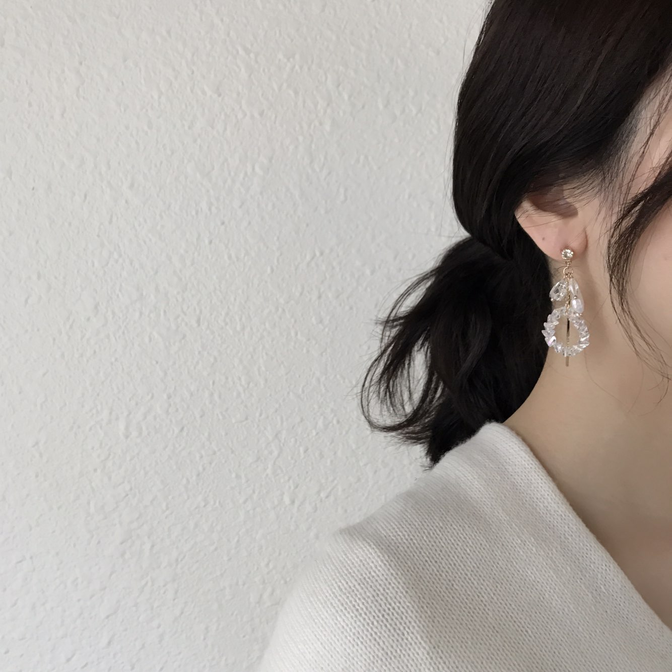 <b><p>Hunting crystal Unbutton drop earrs Luxurious</p></b><b><p>ホニン クリスタル オンバルドロップイヤリング 豪華な ヨリヨリ 高クオリティ ケバケバ</p></b><br /><br /><p align='center'>