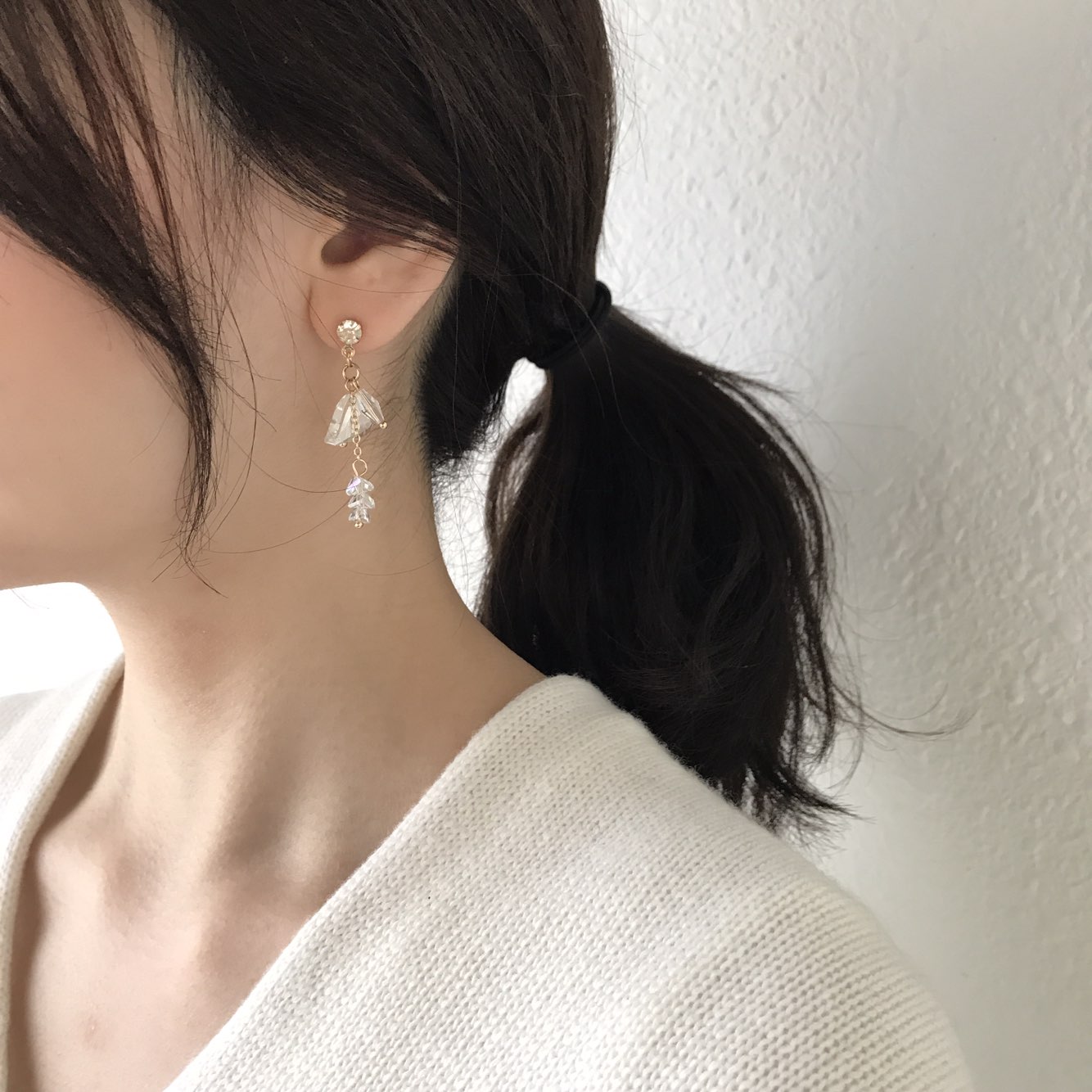 <b><p>Hunting crystal Unbutton drop earrs Luxurious</p></b><b><p>ホニン クリスタル オンバルドロップイヤリング 豪華な ヨリヨリ 高クオリティ ケバケバ</p></b><br /><br /><p align='center'>