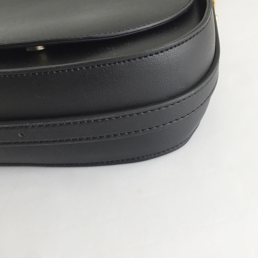 <b><p>Lineback 2col</p></b><b><p>ラインバック2col</p></b><br /><br /><p align='center'>