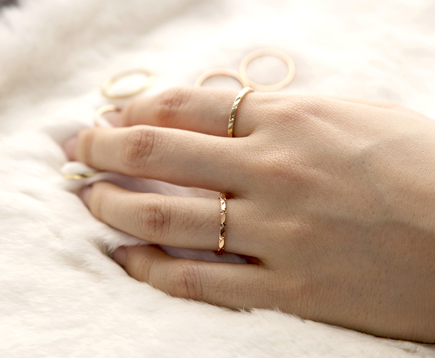 <b><p>Hollow cutting Layered Ace Ten fs Woman Pk</p></b><b><p>中空 カッティング 重ね着 エキ 十本の指 女性 ピンクゴールド ヨリヨリた 14k</p></b><br /><br /><p align='center'>