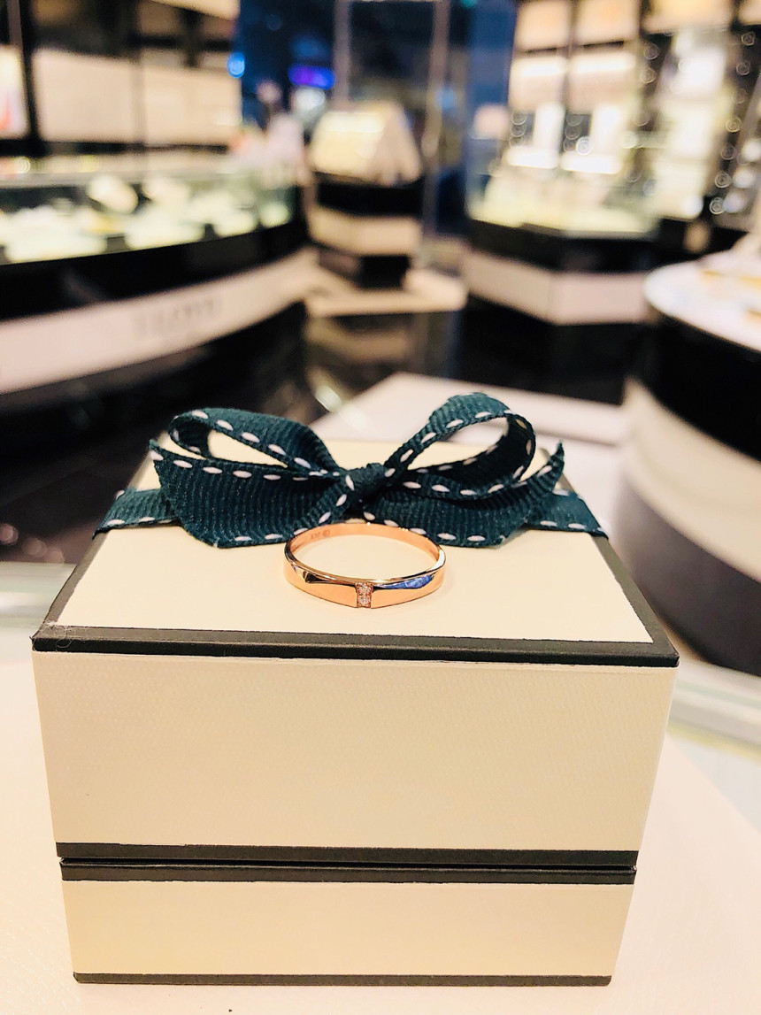 <b><p>Lloyd WITH YOU LOVE COLLECTION Coupling LRM17012T</p></b><b><p>ロイド WITH 君は 愛 コレクション カップリング LRM17012T 30代</p></b><br /><br /><p align='center'>