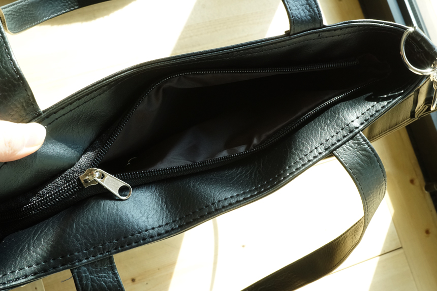 <b><p>Leather Eco Bag Daily 20's Female Black</p></b><b><p>レザーエコバッグデイリーバッグ20代の女性ブラック魅力があるスタイルのリボン個性ミニマリストリングレ</p></b><br /><br /><p align='center'>