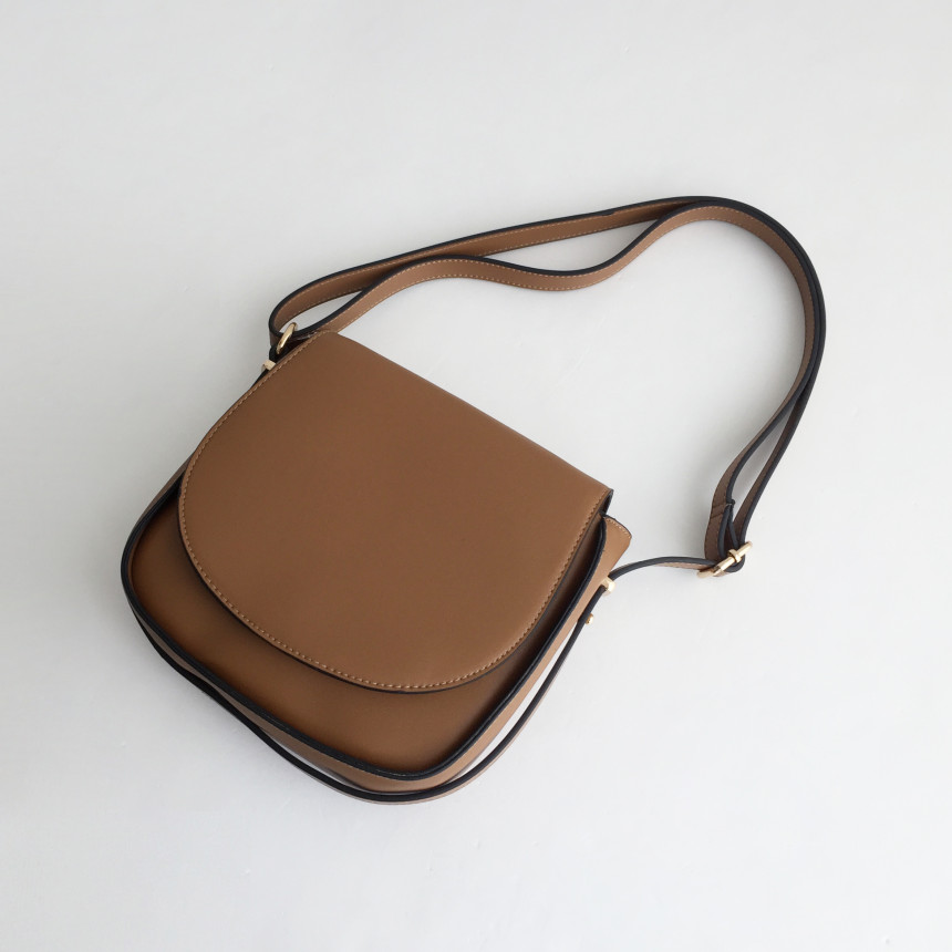 <b><p>Lineback 2col</p></b><b><p>ラインバック2col</p></b><br /><br /><p align='center'>