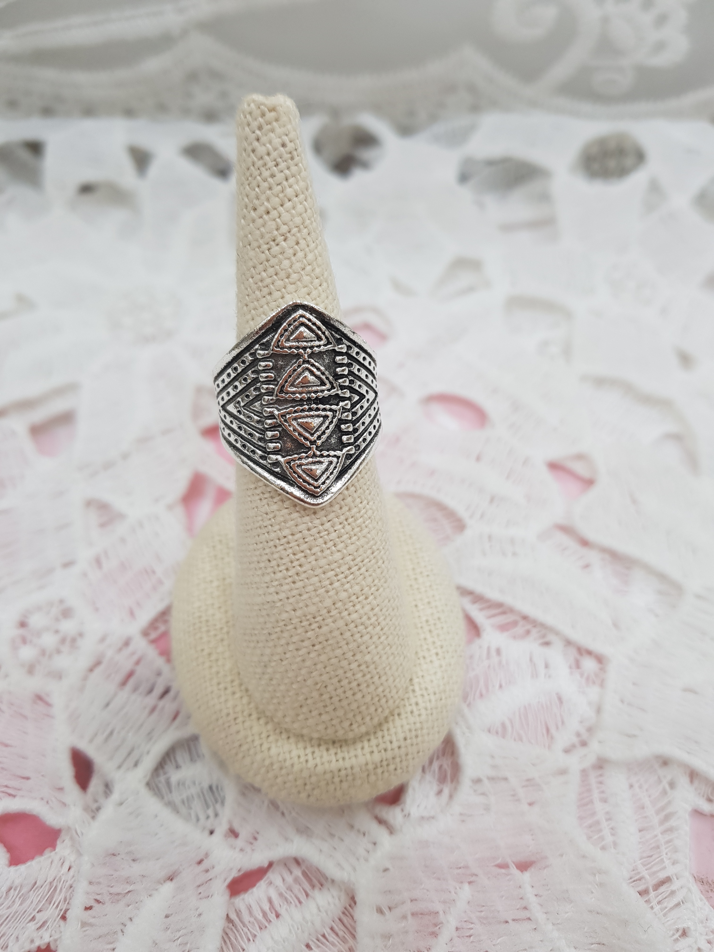 <b><p>9900 Special Offer Shinju workshop 8-pie</p></b><b><p>9900特価 新株工房 8ジョンセトトゥ セクシー リング 女性コーディネート スタイリッシュルック</p></b><br /><br /><p align='center'>