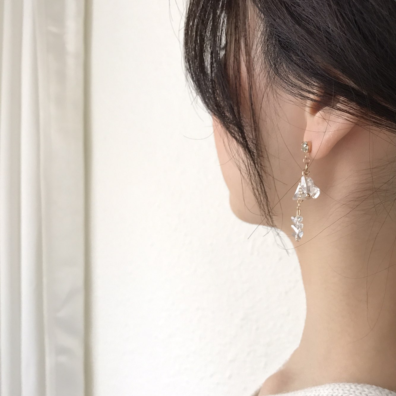 <b><p>Hunting crystal Unbutton drop earrs Luxurious</p></b><b><p>ホニン クリスタル オンバルドロップイヤリング 豪華な ヨリヨリ 高クオリティ ケバケバ</p></b><br /><br /><p align='center'>