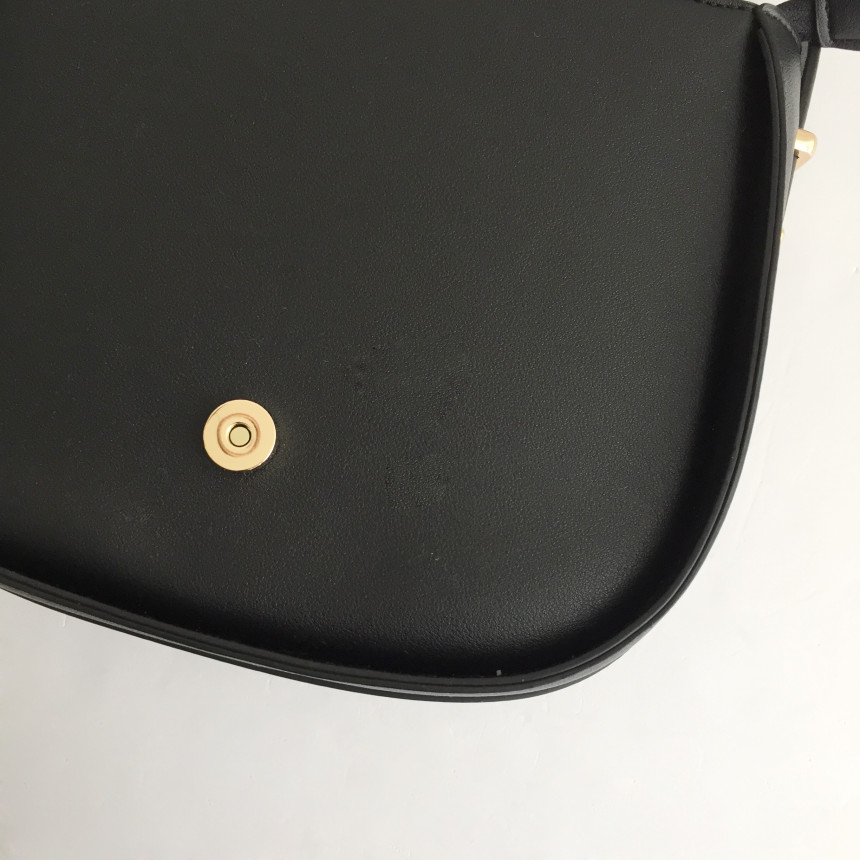 <b><p>Lineback 2col</p></b><b><p>ラインバック2col</p></b><br /><br /><p align='center'>