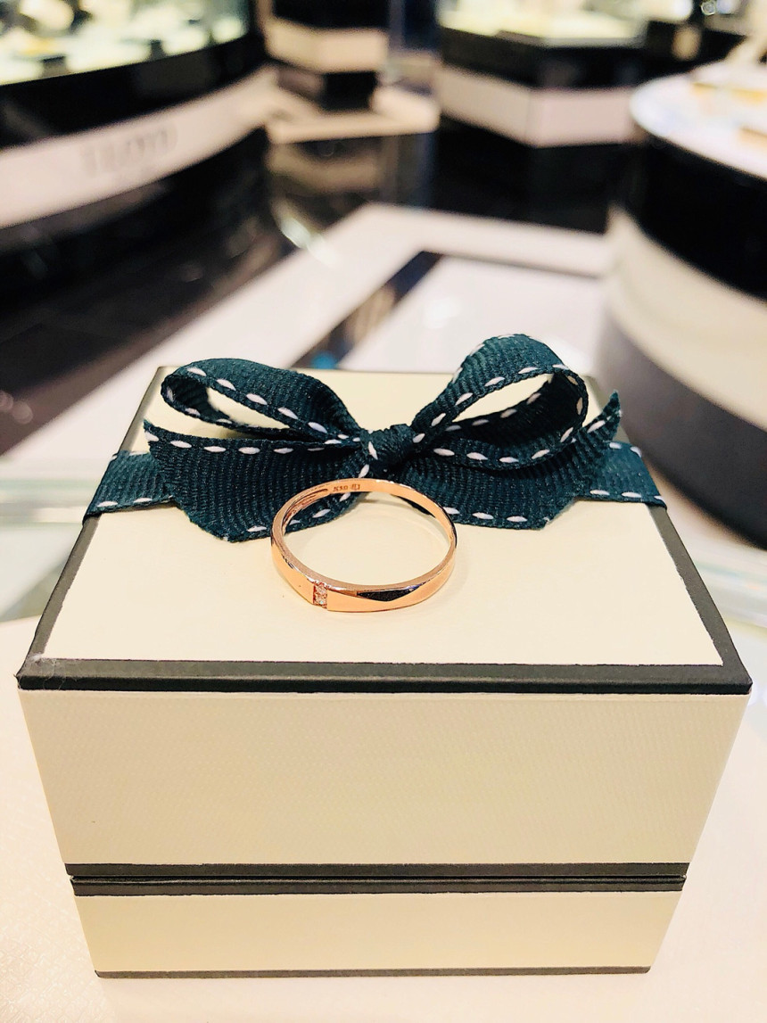 <b><p>Lloyd WITH YOU LOVE COLLECTION Coupling LRM17012T</p></b><b><p>ロイド WITH 君は 愛 コレクション カップリング LRM17012T 30代</p></b><br /><br /><p align='center'>