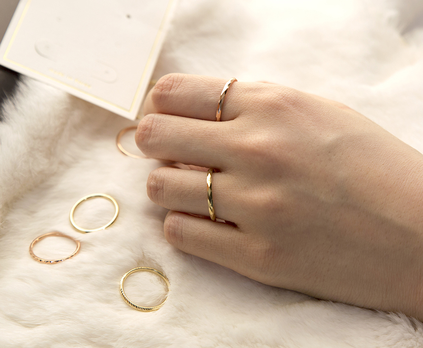 <b><p>Hollow cutting Layered Ace Ten fs Woman Pk</p></b><b><p>中空 カッティング 重ね着 エキ 十本の指 女性 ピンクゴールド ヨリヨリた 14k</p></b><br /><br /><p align='center'>