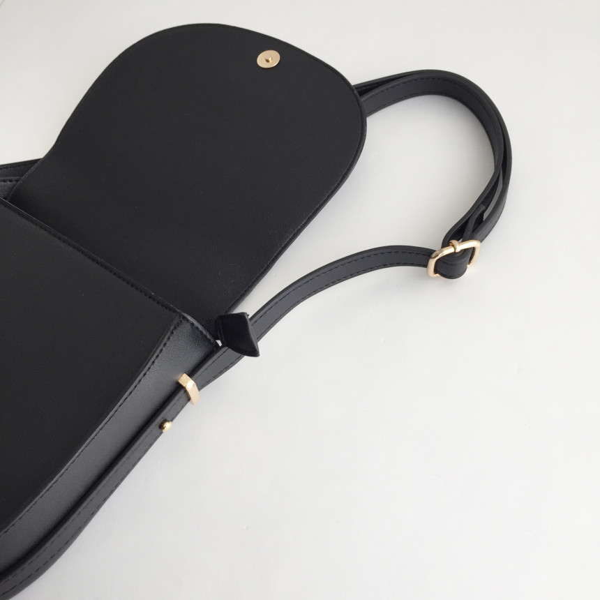 <b><p>Lineback 2col</p></b><b><p>ラインバック2col</p></b><br /><br /><p align='center'>