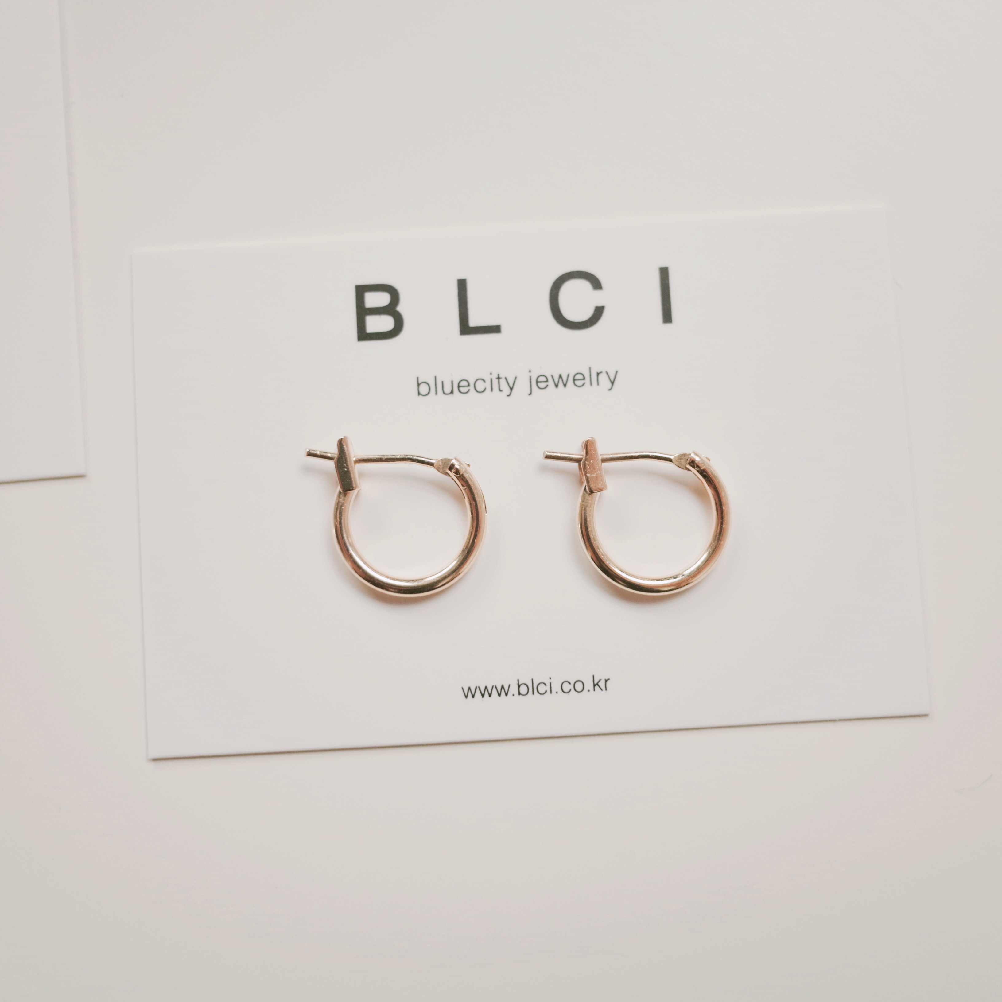 <b><p>Exclusive Special Offers lr daily earring</p></b><b><p>単独 特価 シルバー デイリー イヤリング ソルリ おすすめ 学生 モダンな</p></b><br /><br /><p align='center'>