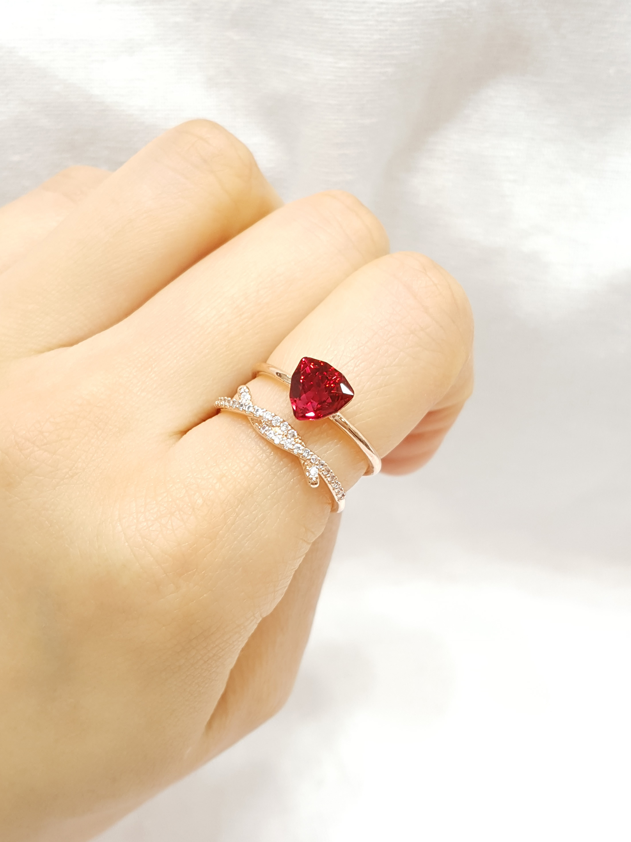 <b><p>Scarlet Red ring</p></b><b><p>スカーレットレッド リング</p></b><br /><br /><p align='center'>