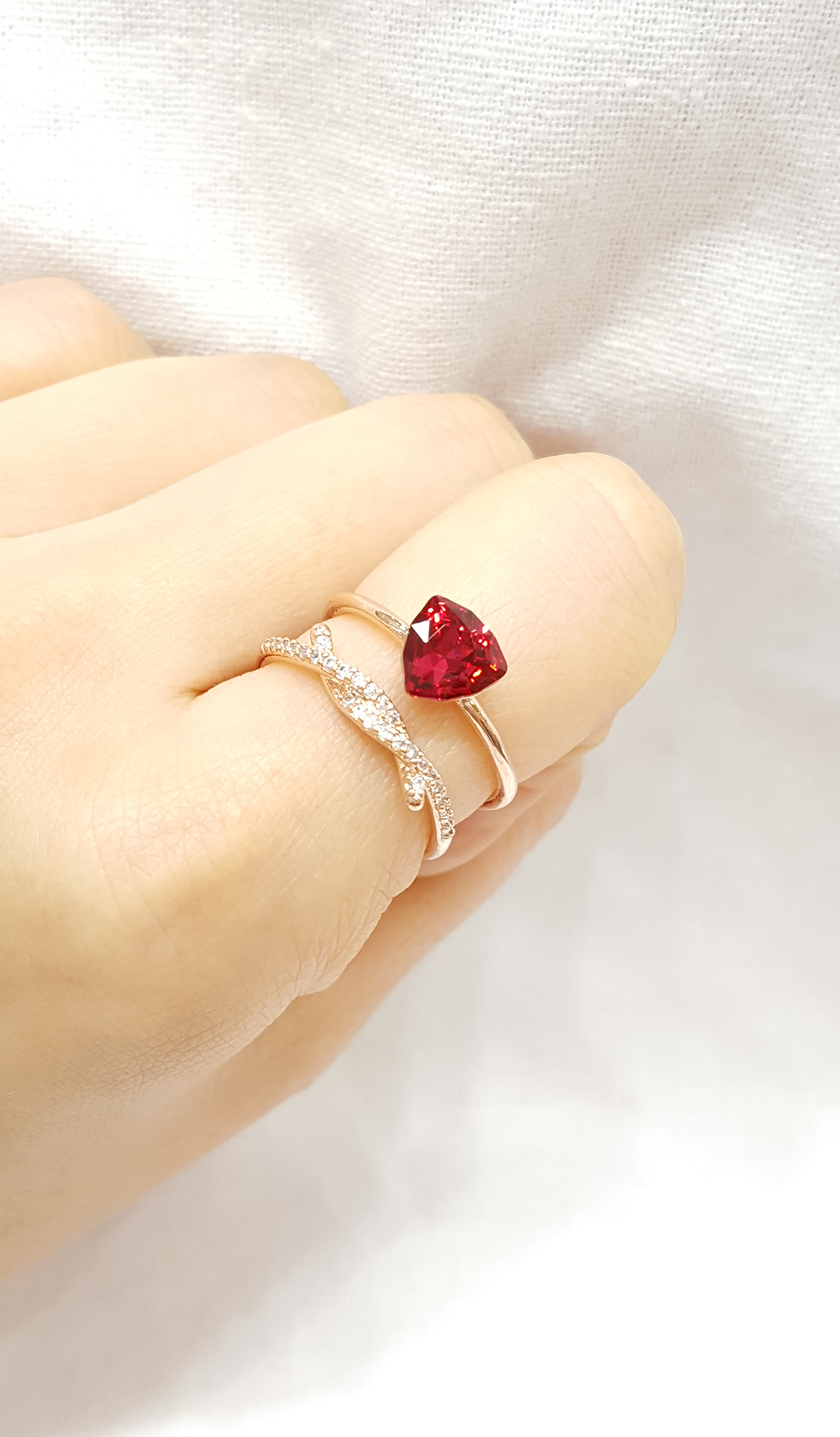 <b><p>Scarlet Red ring</p></b><b><p>スカーレットレッド リング</p></b><br /><br /><p align='center'>