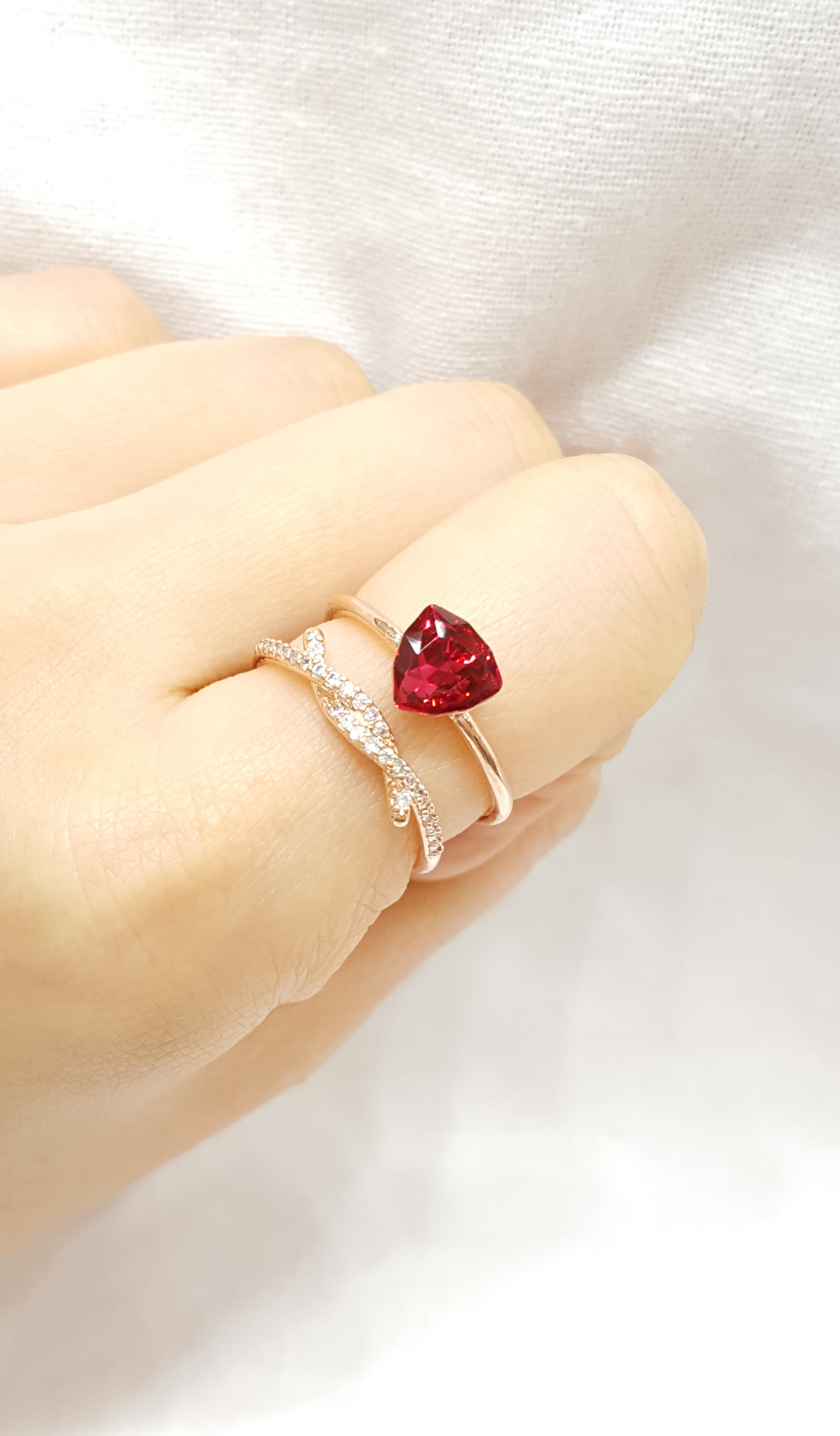 <b><p>Scarlet Red ring</p></b><b><p>スカーレットレッド リング</p></b><br /><br /><p align='center'>