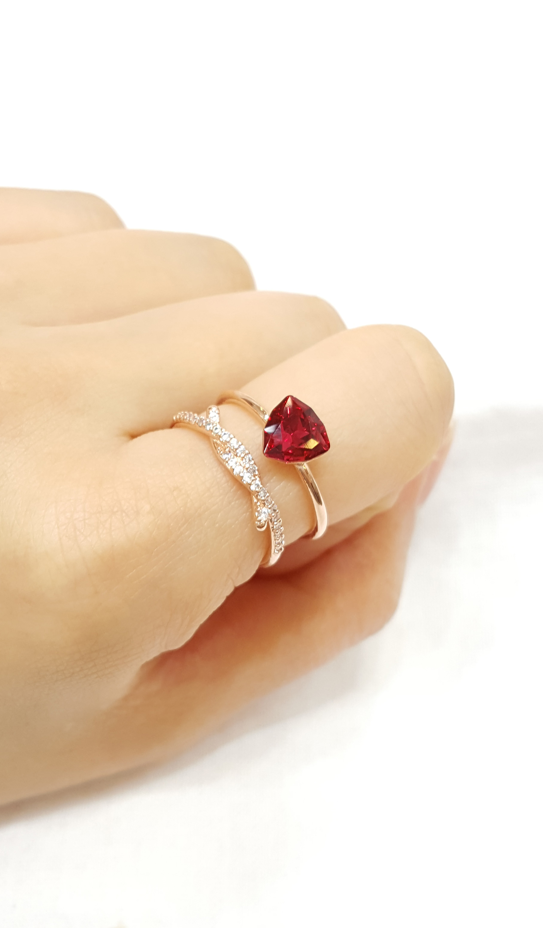 <b><p>Scarlet Red ring</p></b><b><p>スカーレットレッド リング</p></b><br /><br /><p align='center'>