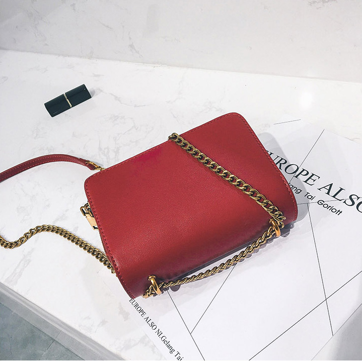 <b><p>Wallet zipper should bag</p></b><b><p>ウォレットジッパーショルダーバッグ</p></b><br /><br /><p align='center'>