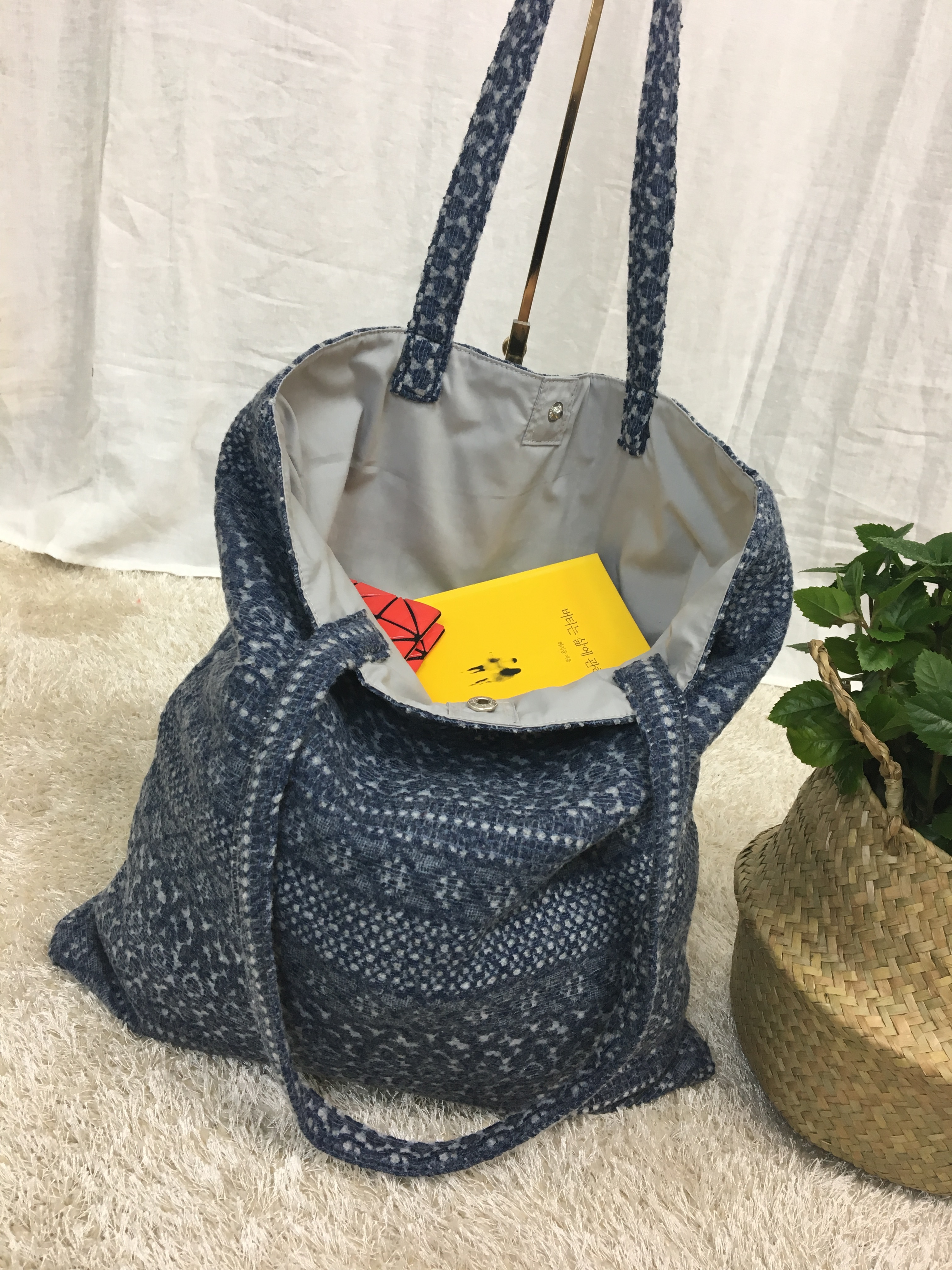 <b><p>SO MARCH Spring Race Eco Bag 3l Light Shoulder</p></b><b><p>SO MARCH春レースエコバッグ3col軽量バッグショルダーバッグ感性 레이스에코백</p></b><br /><br /><p align='center'>