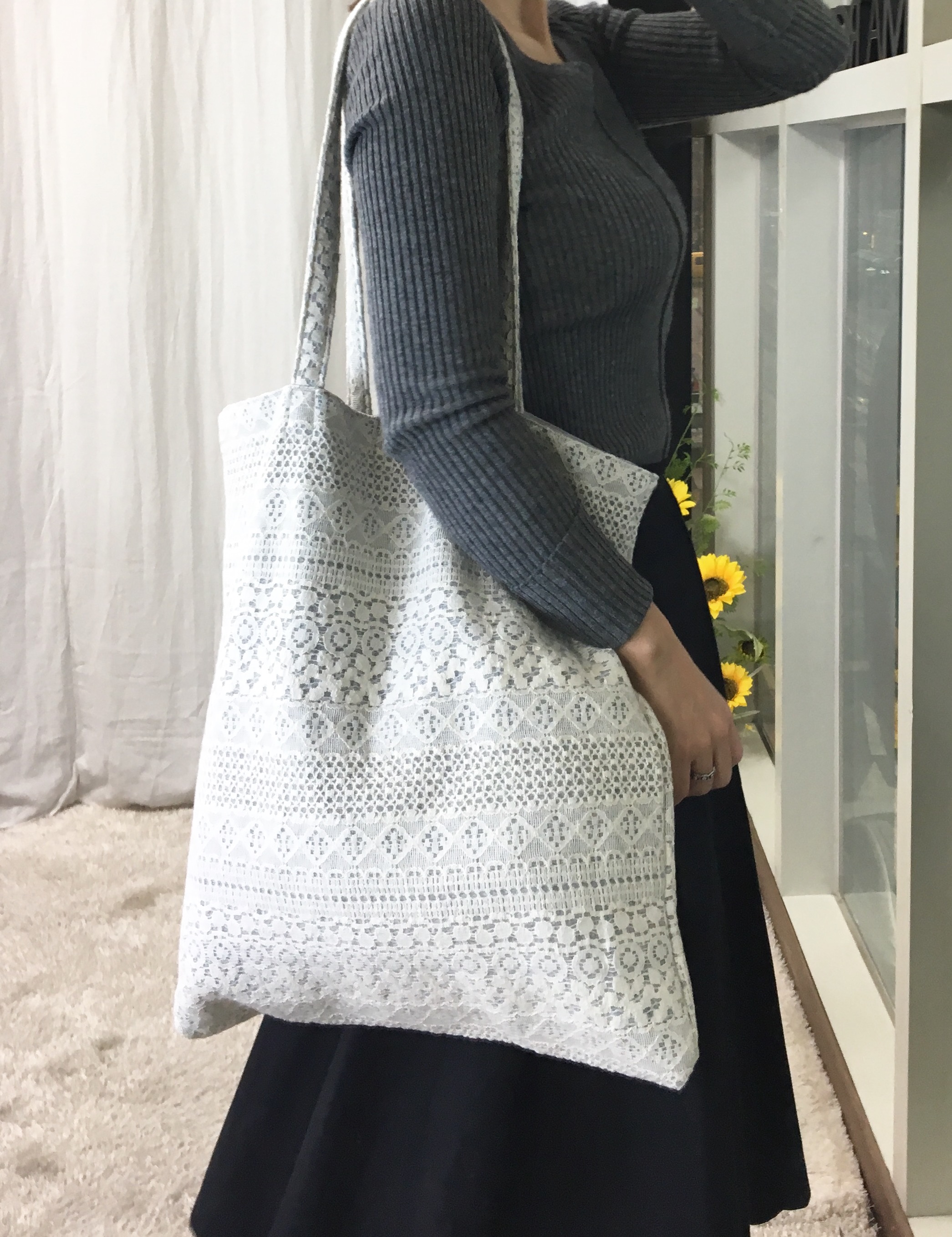 <b><p>SO MARCH Spring Race Eco Bag 3l Light Shoulder</p></b><b><p>SO MARCH春レースエコバッグ3col軽量バッグショルダーバッグ感性 레이스에코백</p></b><br /><br /><p align='center'>