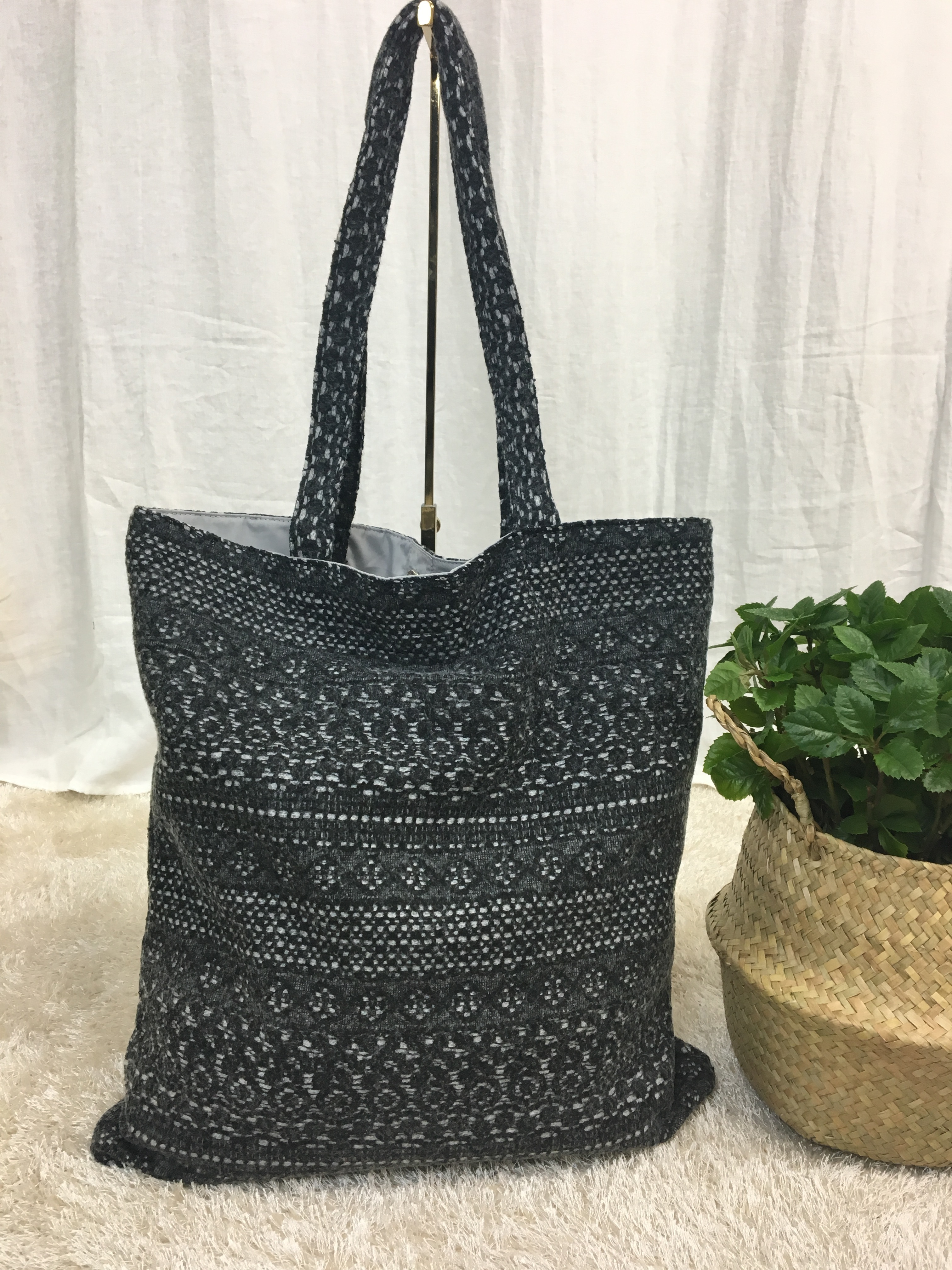 <b><p>SO MARCH Spring Race Eco Bag 3l Light Shoulder</p></b><b><p>SO MARCH春レースエコバッグ3col軽量バッグショルダーバッグ感性 레이스에코백</p></b><br /><br /><p align='center'>