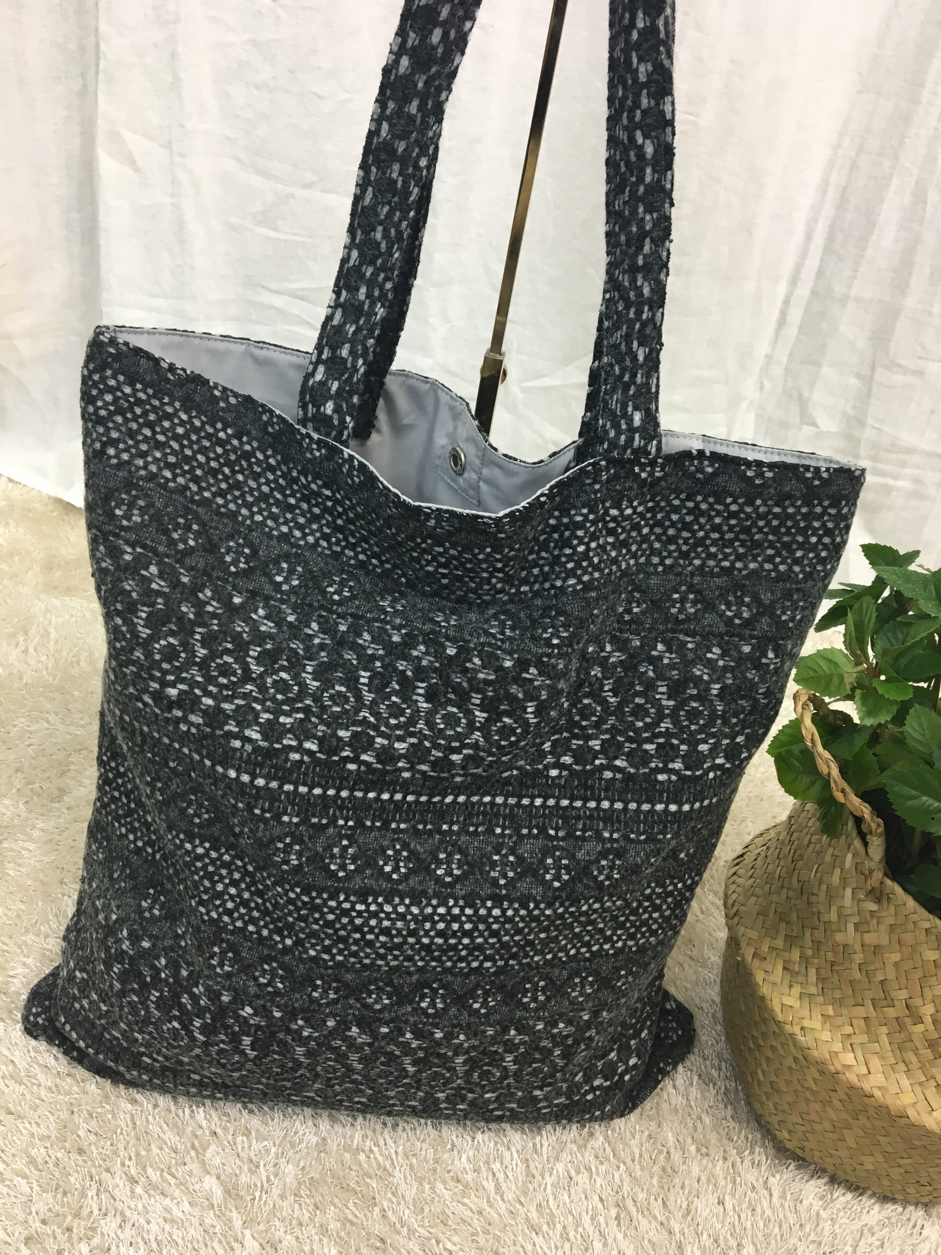 <b><p>SO MARCH Spring Race Eco Bag 3l Light Shoulder</p></b><b><p>SO MARCH春レースエコバッグ3col軽量バッグショルダーバッグ感性 레이스에코백</p></b><br /><br /><p align='center'>