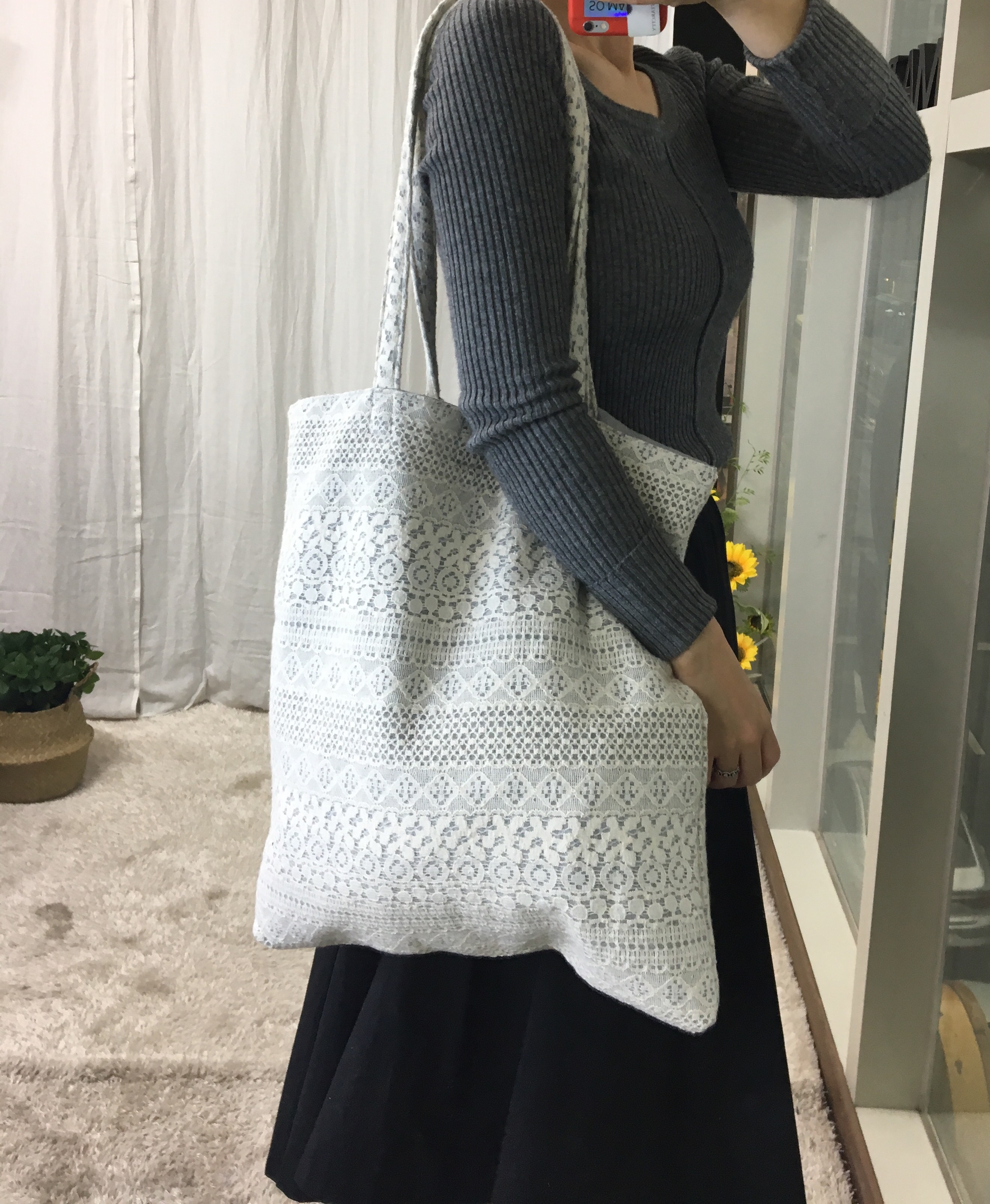 <b><p>SO MARCH Spring Race Eco Bag 3l Light Shoulder</p></b><b><p>SO MARCH春レースエコバッグ3col軽量バッグショルダーバッグ感性 레이스에코백</p></b><br /><br /><p align='center'>